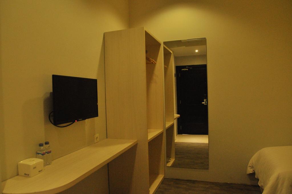 Summer Bed & Breakfast Banjarmasin  Oda fotoğraf